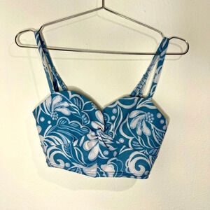 🆕 Free People Movement Blue Floral Athletic Top